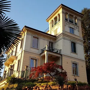 Floreal Holidayhomes , Cadegliano Viconago Italien
